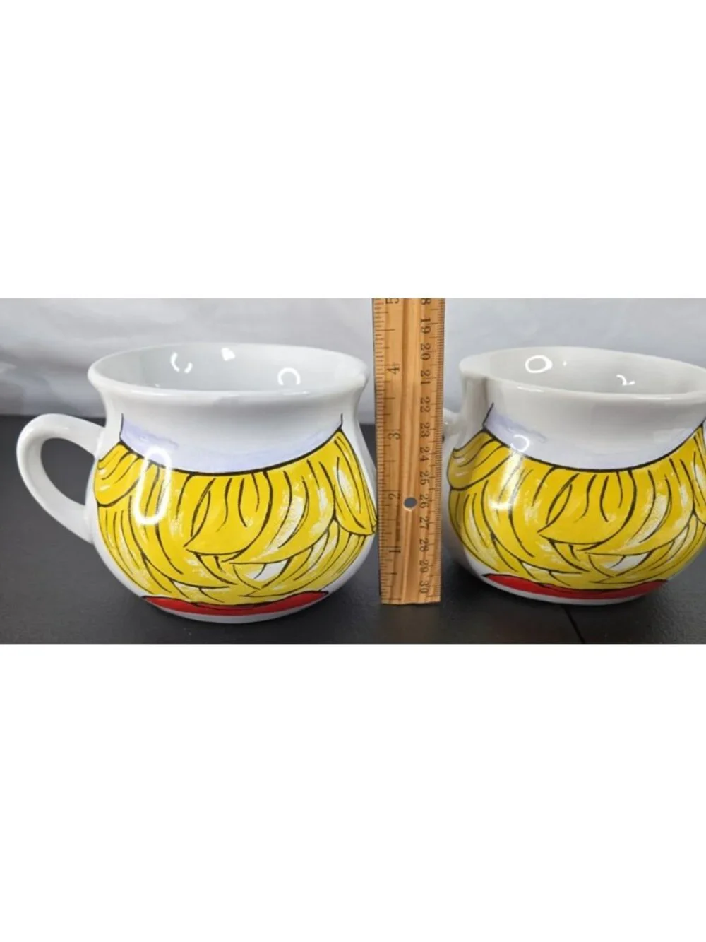 Set of 2 VTG 1998 Campbell Soup Kids Mugs Bowls Houston Harvest Collectible